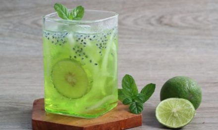Minuman Segar Tradisional Yang Menyegarkan Di Cuaca Panas