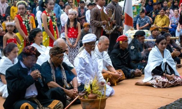 Kebiasaan Unik Masyarakat Yang Masih Bertahan Hingga Kini
