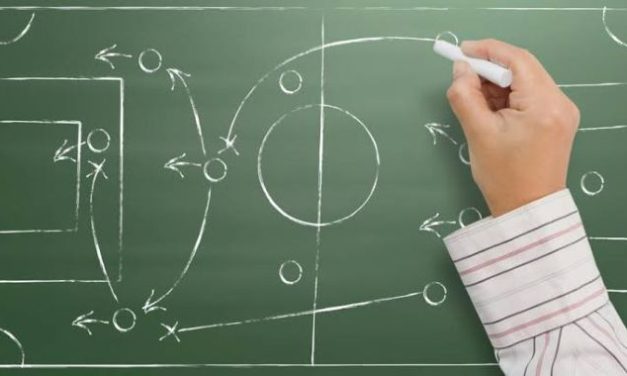 Strategi Bertahan Dan Menyerang Yang Sering Digunakan Tim