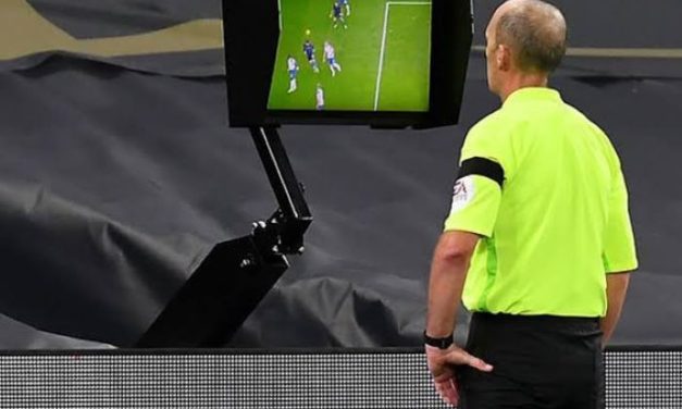 Dampak Teknologi VAR Dalam Dunia Sepak Bola Modern